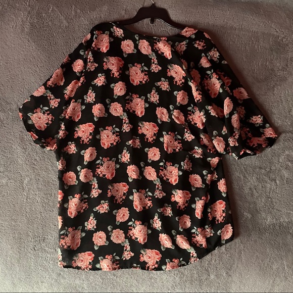 PINK FLOWER MESH CARDIGAN • LIBERTY LOVE - Picture 2 of 2